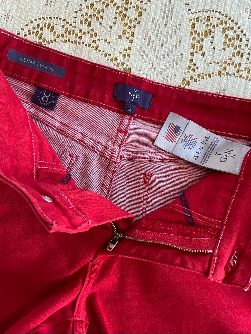 NYDJ  Mid Rise ALINA Legging Stretch Red Jeans Size 2 - Picture 9 of 10